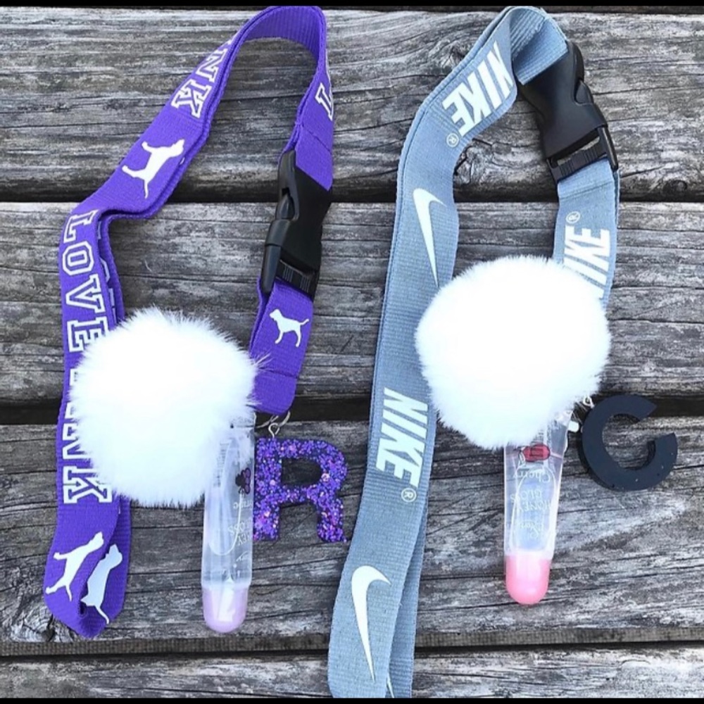 Keychains - Picture 2 of 7